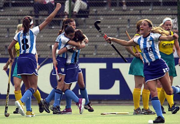 Festejo partido contra Australia (foto obtenida de www.yahoo.com.ar secci�n deportes)  